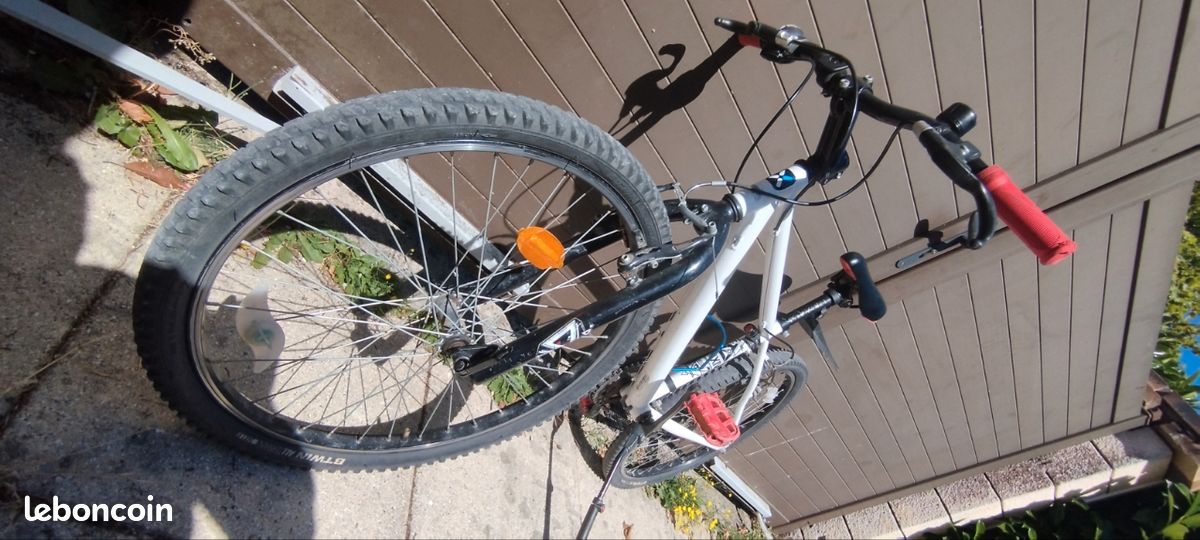 Vélo VTT enfant (24" - 7/10ans) (image 5)