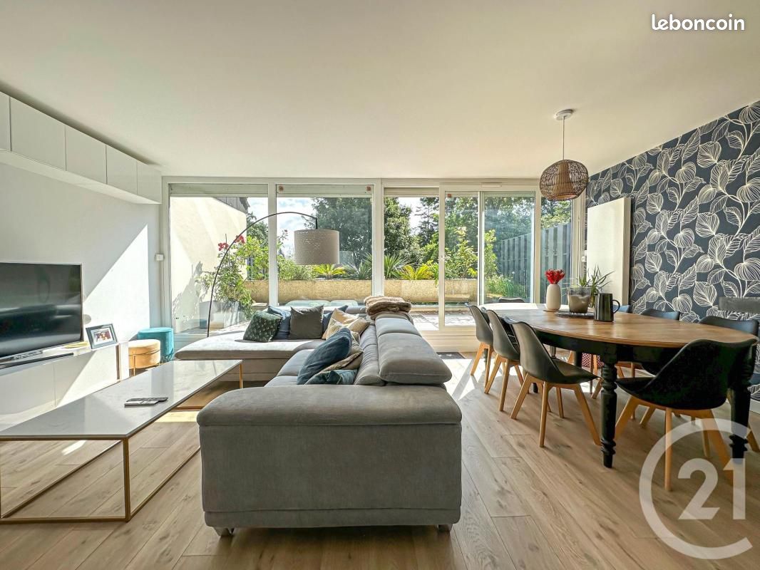 Appartement 5 pièces 104 m² · à Bruz · 104 m² · 1 238 €