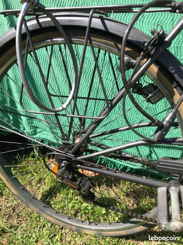 Élégant Vélo ville femme (image 4)