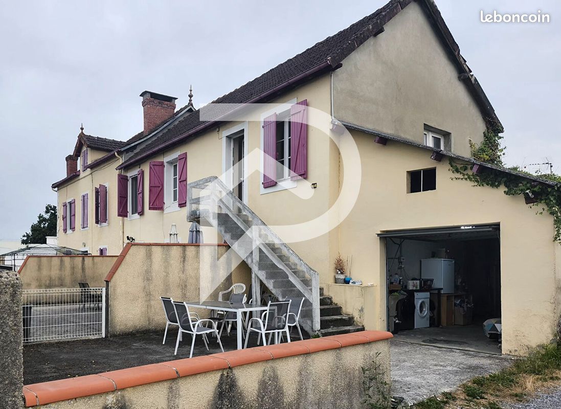 Appartement 3 pièces 64 m² · à Artix · 64 m² · 630 €/mois