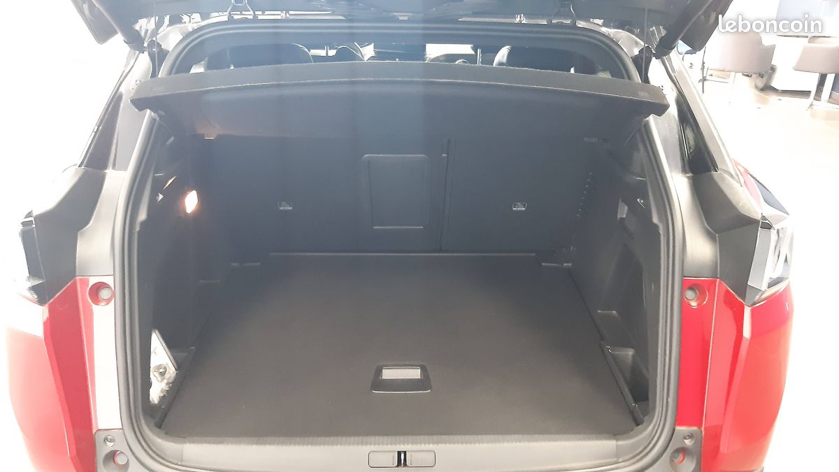 PEUGEOT 3008 PureTech 130ch S&S EAT8 GT (image 12)