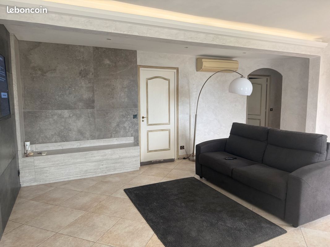 Appartement 3 pièces 90 m² · à Vallauris · 90 m² · 1 800 €/mois