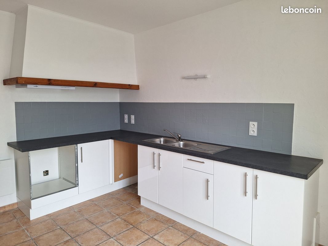Appartement 4 pièces 72 m² · à Saint-André-de-Cubzac · 72 m² · 680 €/mois