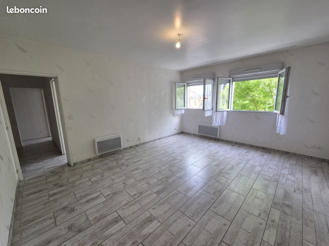 Appartement 3 pièces 67 m² · à Charleville-Mézières · 67,1 m² · 96 500 €