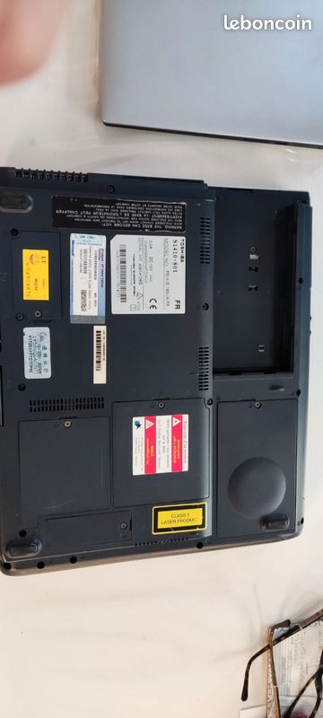 Lot de 2 portables vintage Toshiba Satellite S1410-801 (image 3)
