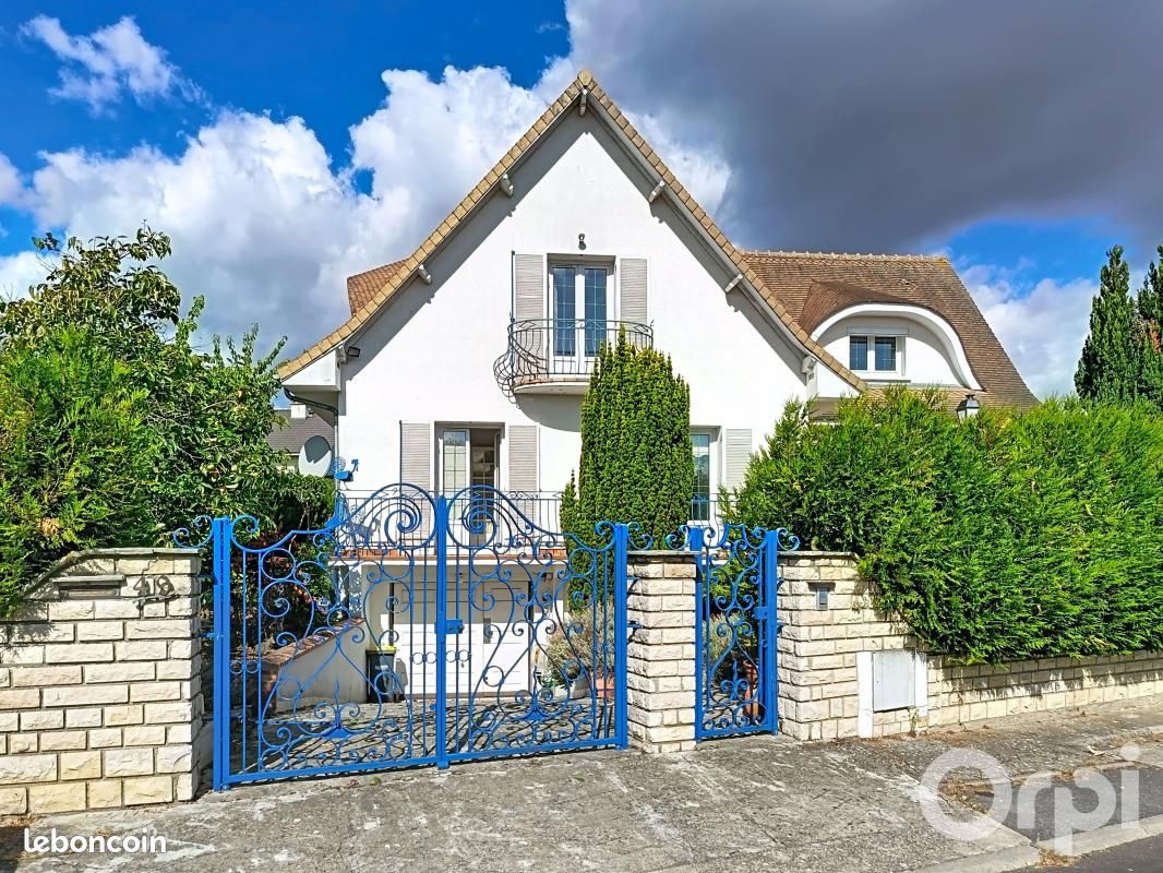 Maison 5 pièces 192 m² · à Longjumeau · 192 m² · 499 000 €