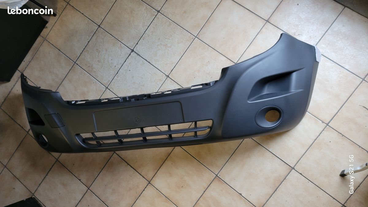 Repiauto Pare-choc Avant Noir Master 3 Phase 1 Et 2 2010-2019 - Réf OEM 620220006R