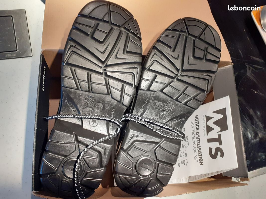 Chaussures de Sécurité Neuves T41 (image 8)