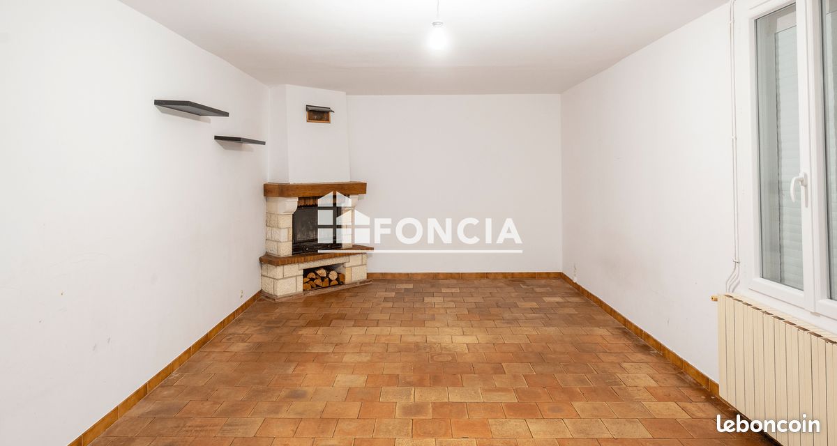 Maison 4 pièces 93 m² · à Connerré · 93 m² · 162 000 €