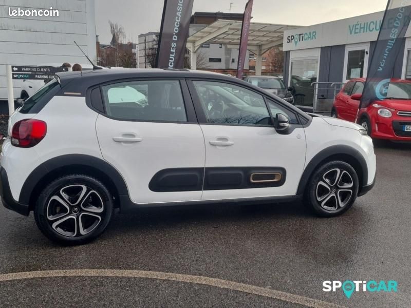 Citroen C3 1.2 PureTech 110ch S&S C-Series 120-121g (image 22)