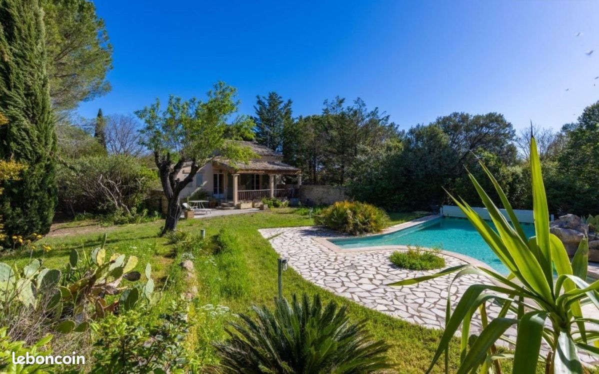 Maison 5 pièces 132 m² · à Aigues-Vives · 132 m² · 450 000 €