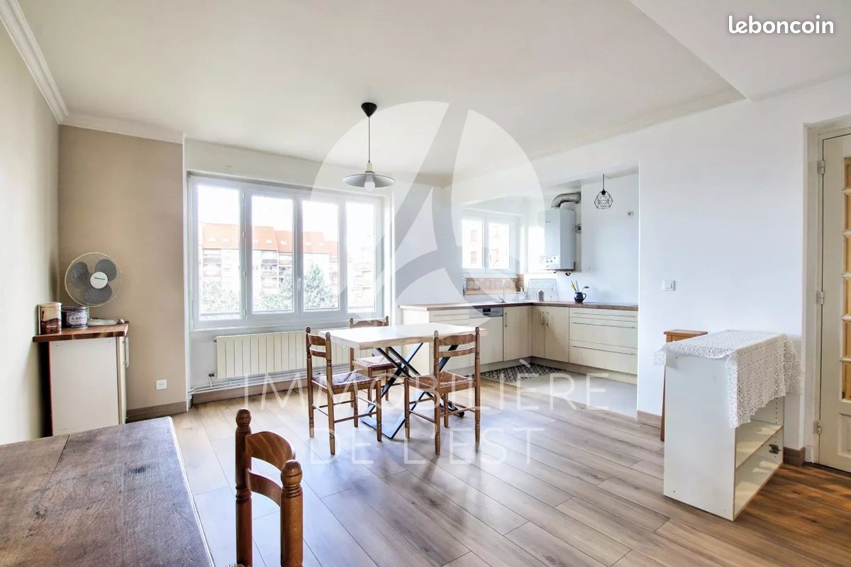 Appartement 4 pièces 75 m² · à Lyon · 75 m² · 1 130 €/mois