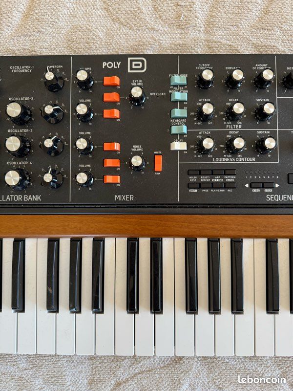 Behringer Poly D – synthétiseur analogique 37 touches – parfait état (image 7)