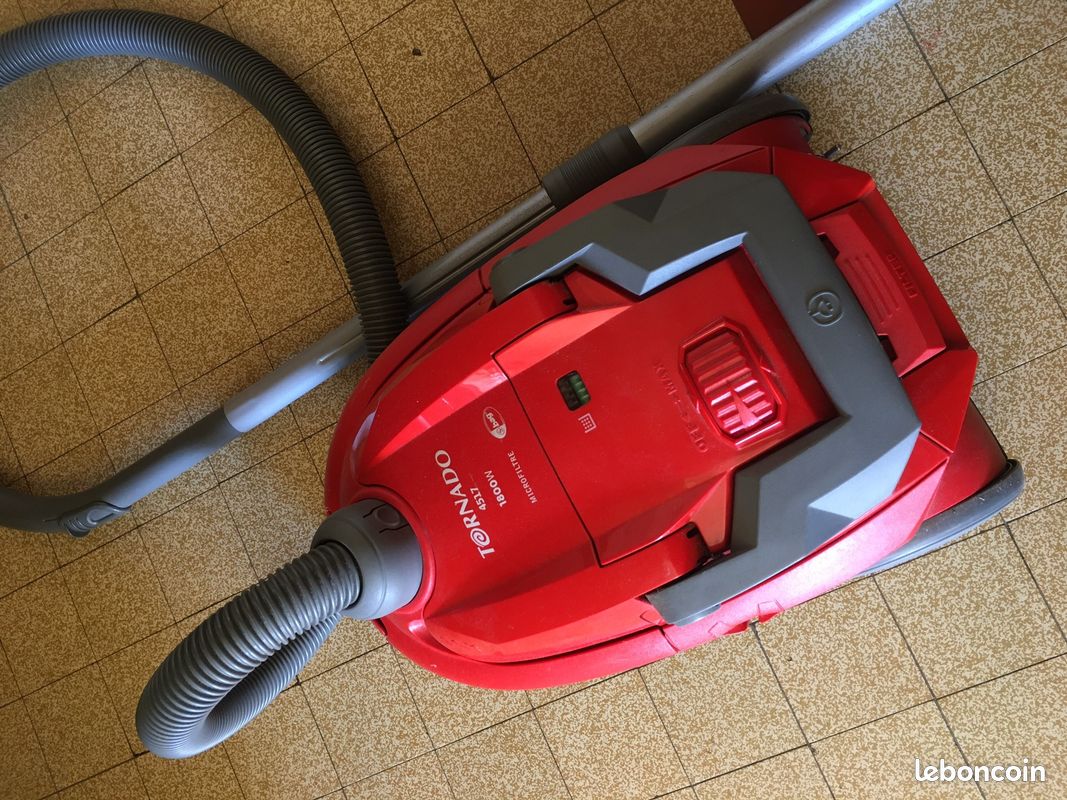 Aspirateur Traîneau Aspirateur Tornado Sans Sac 2000w Aspirateur