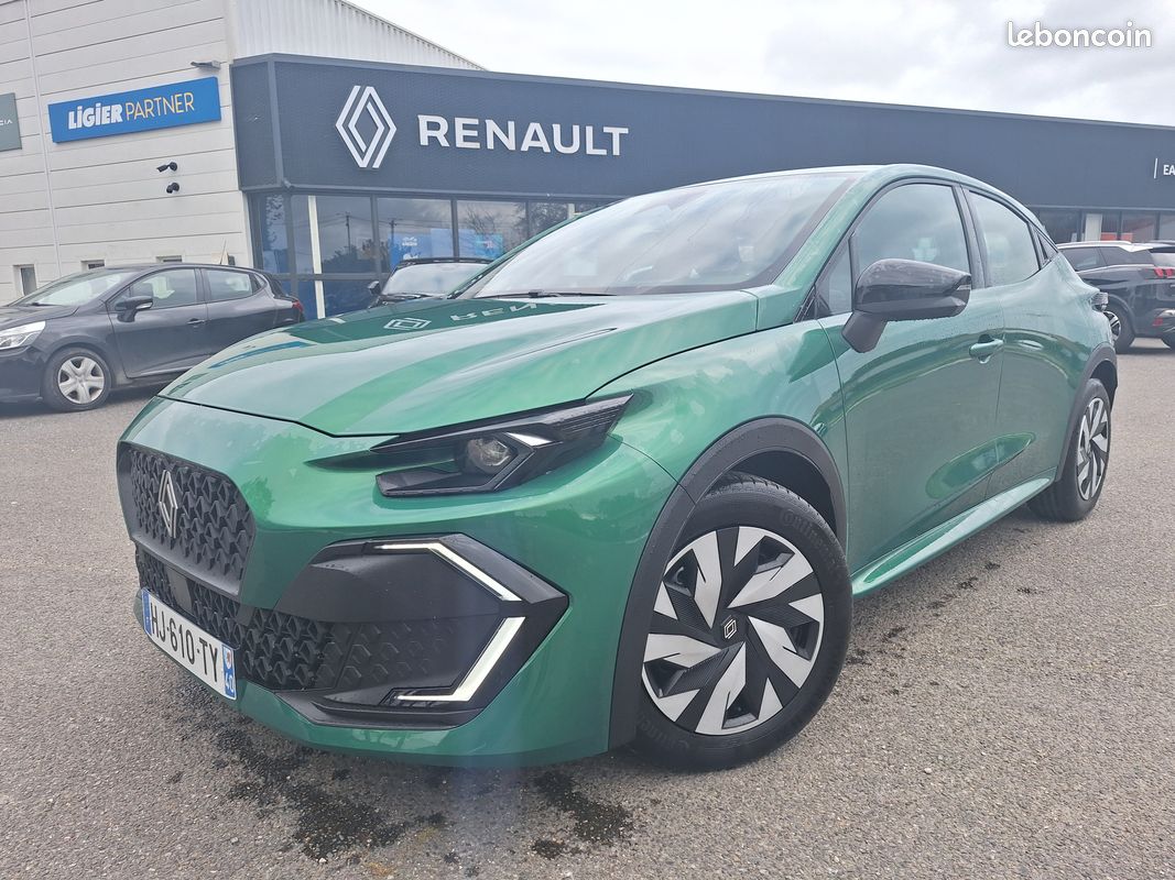 Renault clio 6 tce 115cv evolution (image 1)