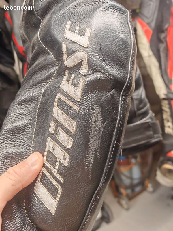 Cuir dainese VR46 (image 3)