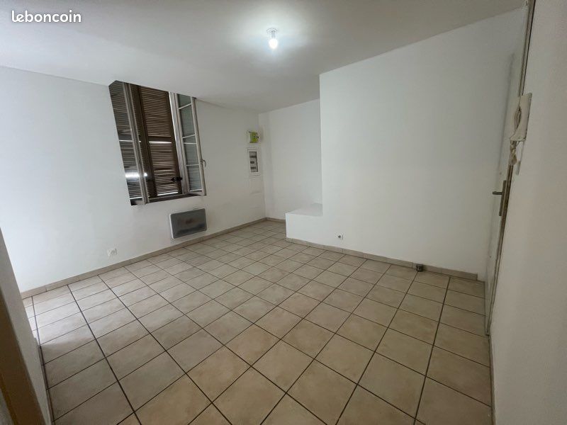 Appartement 2 pièces 31 m² · à Nîmes · 31 m² · 490 €