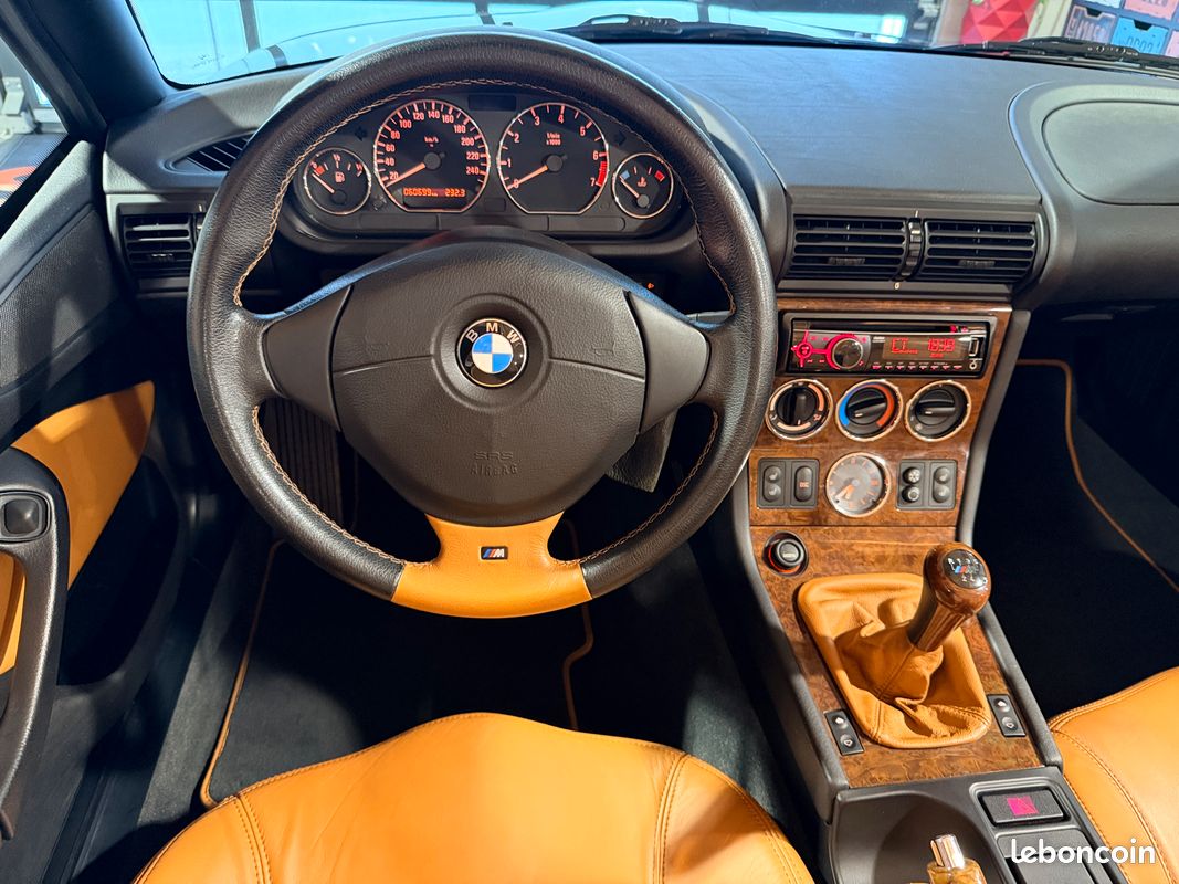 BMW Z3 2.2 6 Cylindres 170cv Phase 2 "INDIVIDUAL" Black-Sapphire / Sièges Sport Cuir Caramel 07/2002 SEULEMENT 60.000 km "ÉTAT NEUF" *LIVRAISON POSSIBLE (image 7)