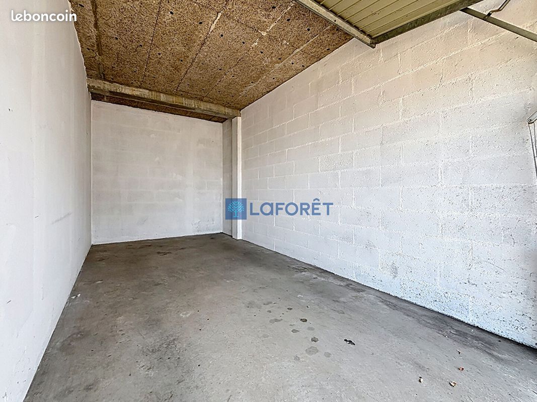 Parking 1 pièce 13 m² · à Ancenis-Saint-Géréon · 13 m² · 80 €