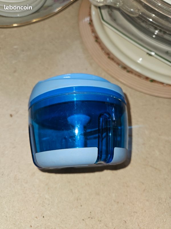 Mini hachoir tupperware (image 2)