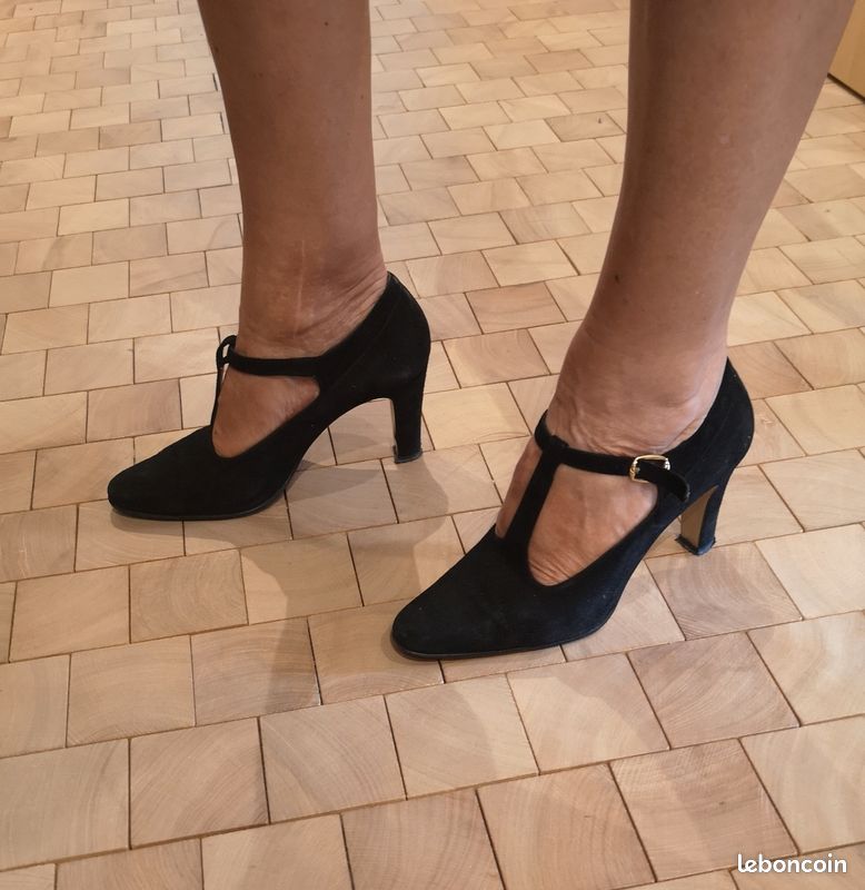 Escarpins noir en daim et cuir à talons taille 36 (S23) Chaussures