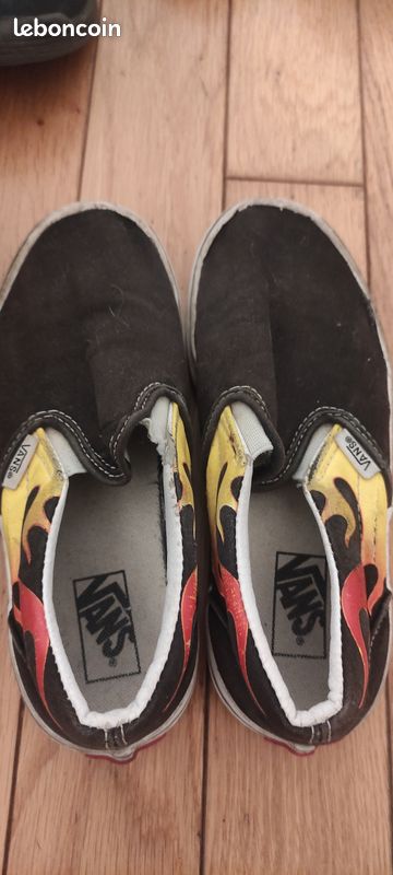 Vans enfant 32 motif flamme – petit prix 🔥 (image 1)
