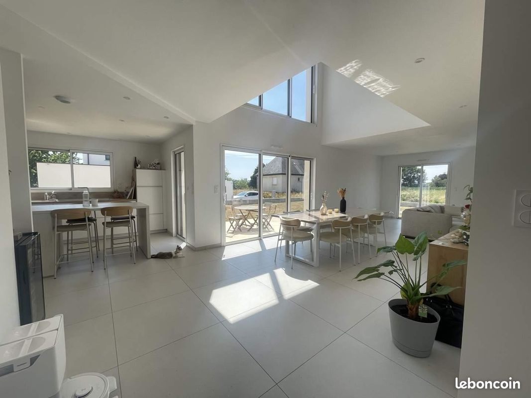 Maison 8 pièces 150 m² · à Châteaubourg · 150 m² · 501 600 €