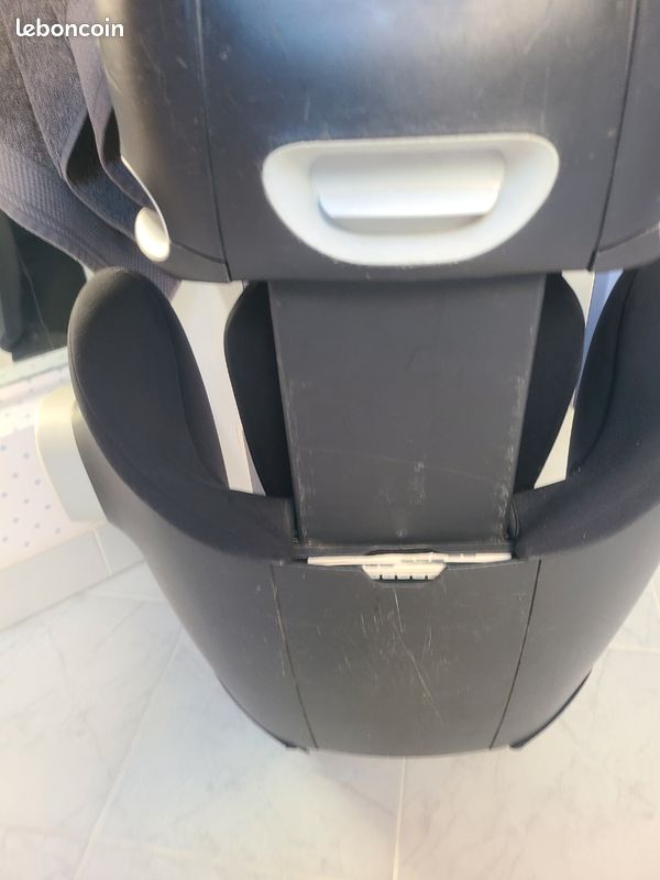 Siege auto cybex solution M (image 4)