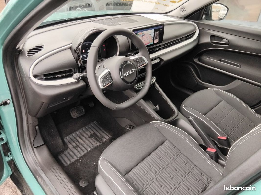 Fiat 600 T-Gen 3 1.2 Hybrid 145 Step 2 DCT6 Pop (image 12)