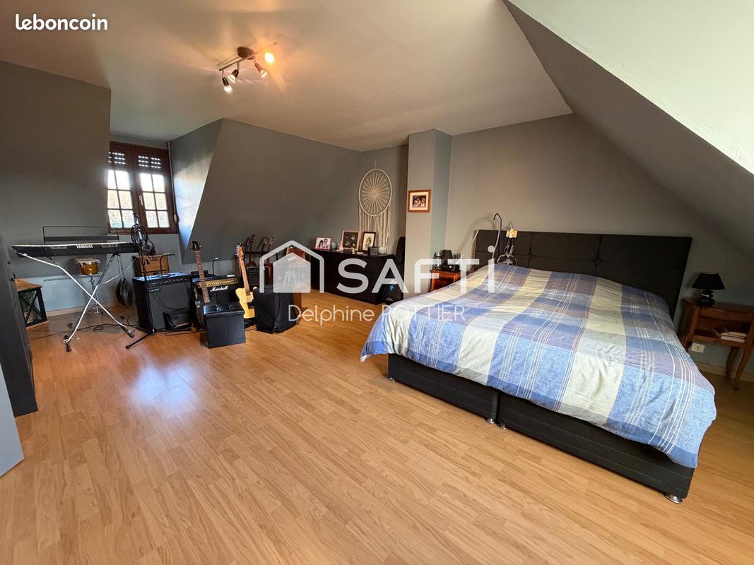 Propriété 6 pièces 151 m² (image 7)
