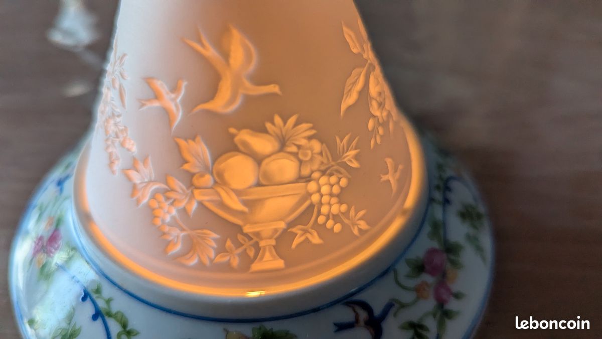 PHOTOPHORE LITHOPHANIE EN porcelaine de Limoges Haviland décor d