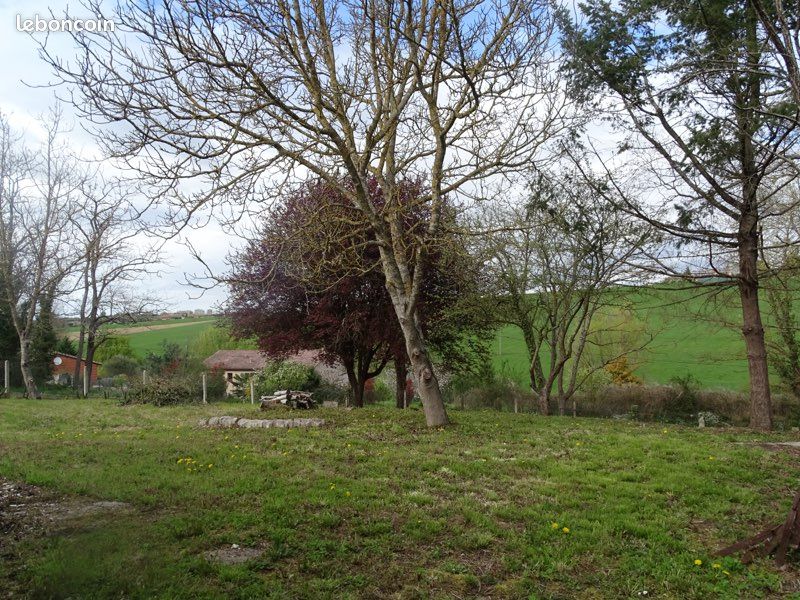 Terrain constructible · à Auterive · 61 000 €
