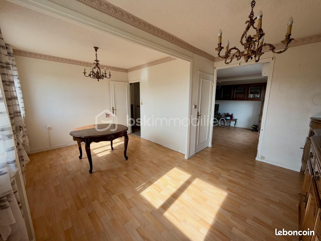 Appartement 3 pièces 80 m² · à Roanne · 80 m² · 109 900 €
