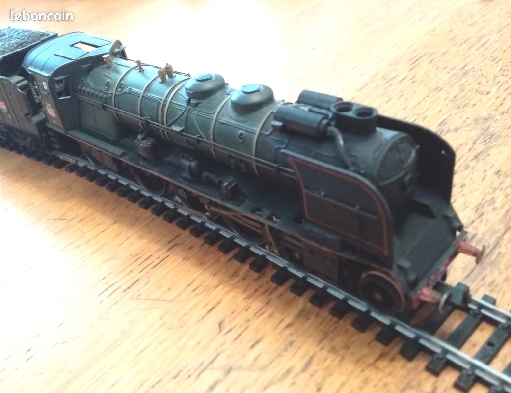 LOCOMOTIVE A VAPEUR 231.K.72 Dépôt de Dijon & TENDER 38.A.287 Marque JOUEF - HO- EUR 92,00