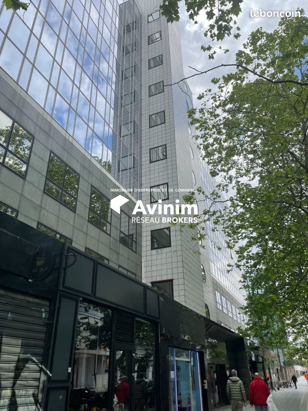 Bureaux 388 m² Montreuil (image 2)