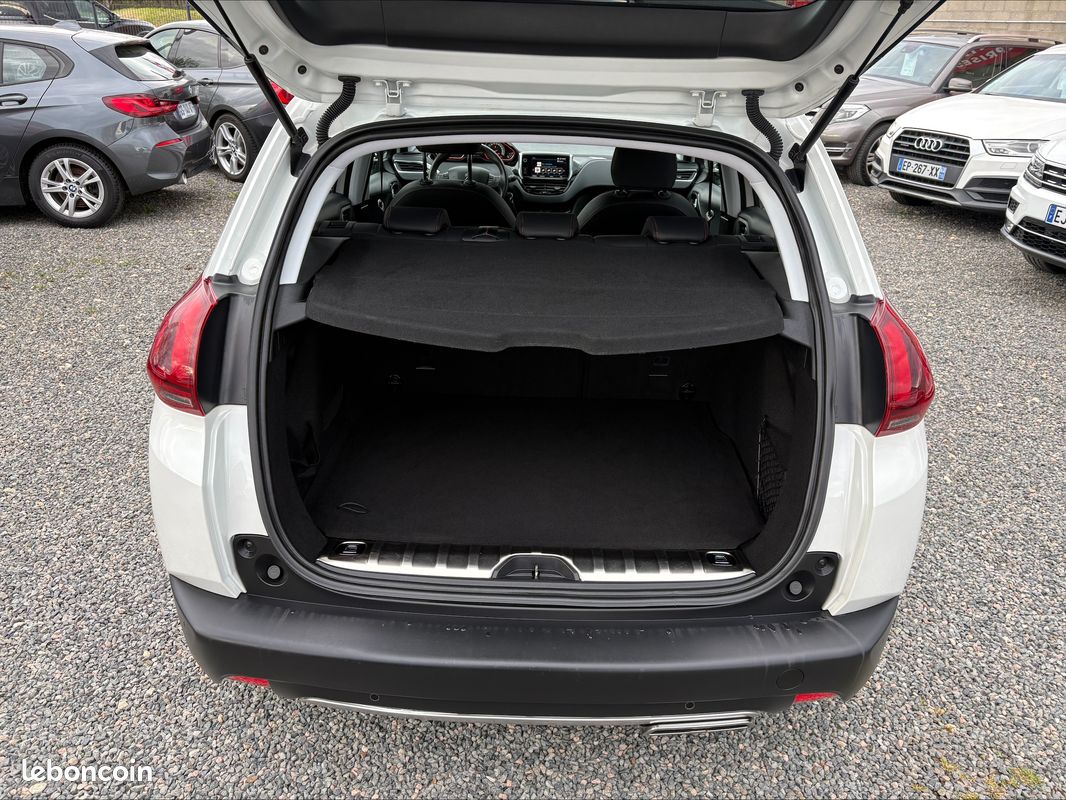 PEUGEOT 2008 1.2 THP EAT6 S&S 110 cv Boîte auto GT LINE (image 5)