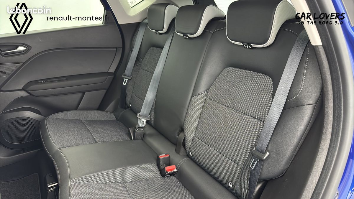 RENAULT Captur E-Tech 145 - 21 Intens (image 13)