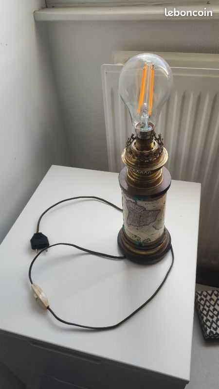 Lampe vintage carte (image 1)