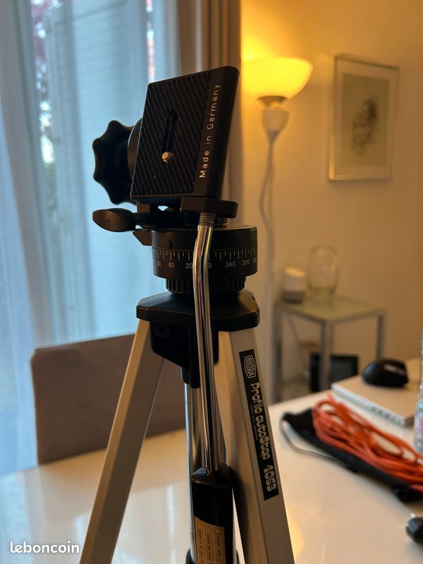 Bilora Profilo 3033 3D Vintage Tripod Trépied appareil photographique