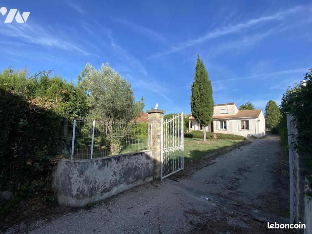 Maison 4 pièces 110 m² · à Violès · 110 m² · 160 000 €