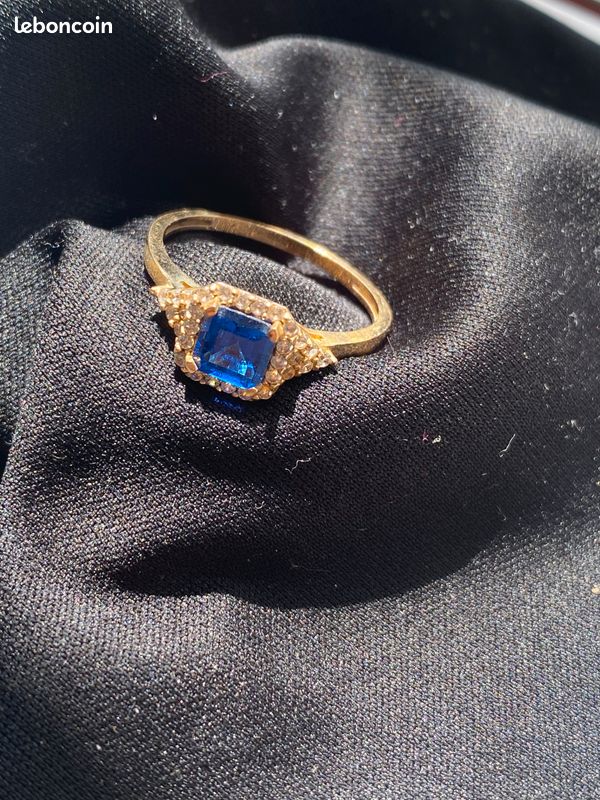 Bague Fantaisie Plaqué Or Taille 54 Avec Pierre Bleue - Occasion - Sans Marque