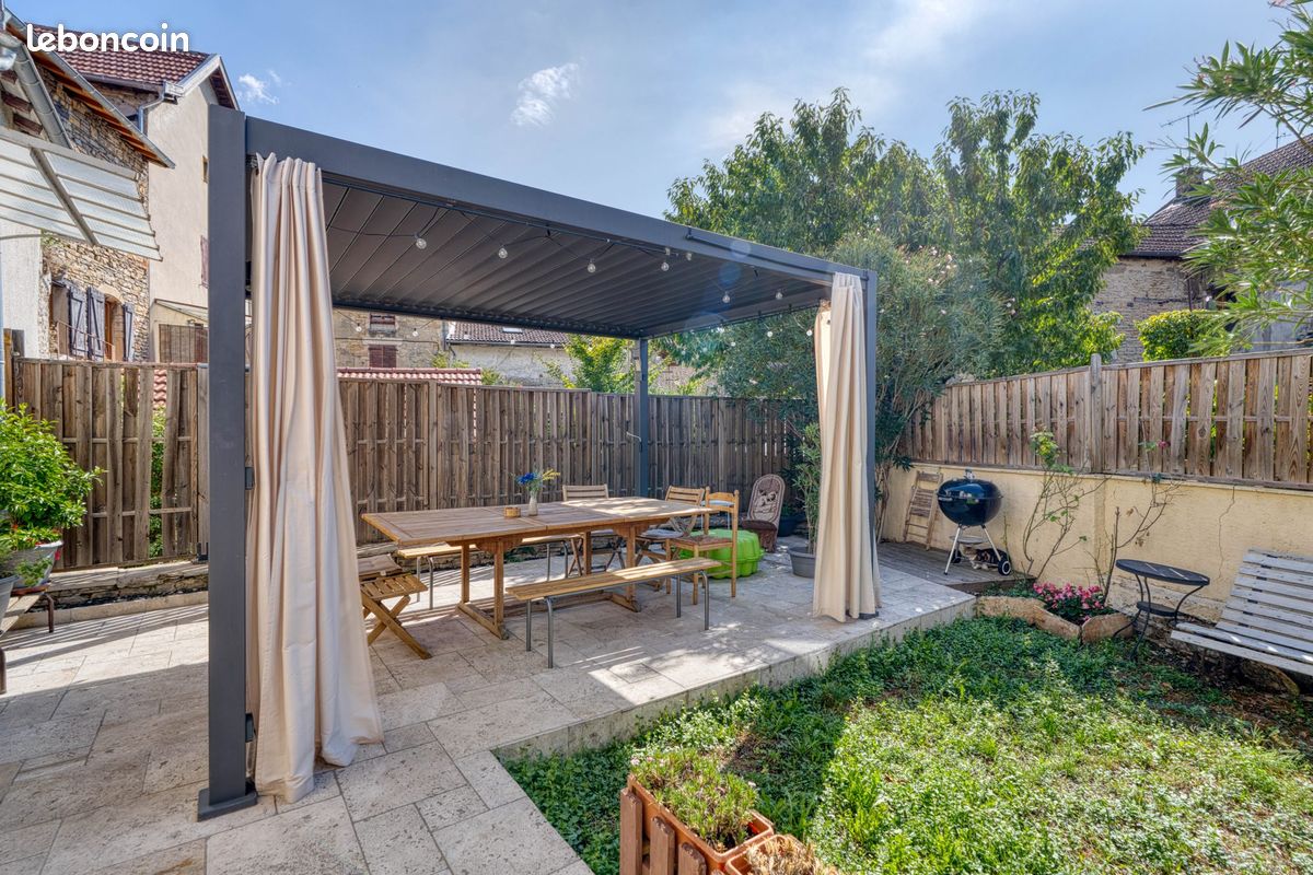 Maison 4 pièces 125 m² · à Crémieu · 125 m² · 359 000 €