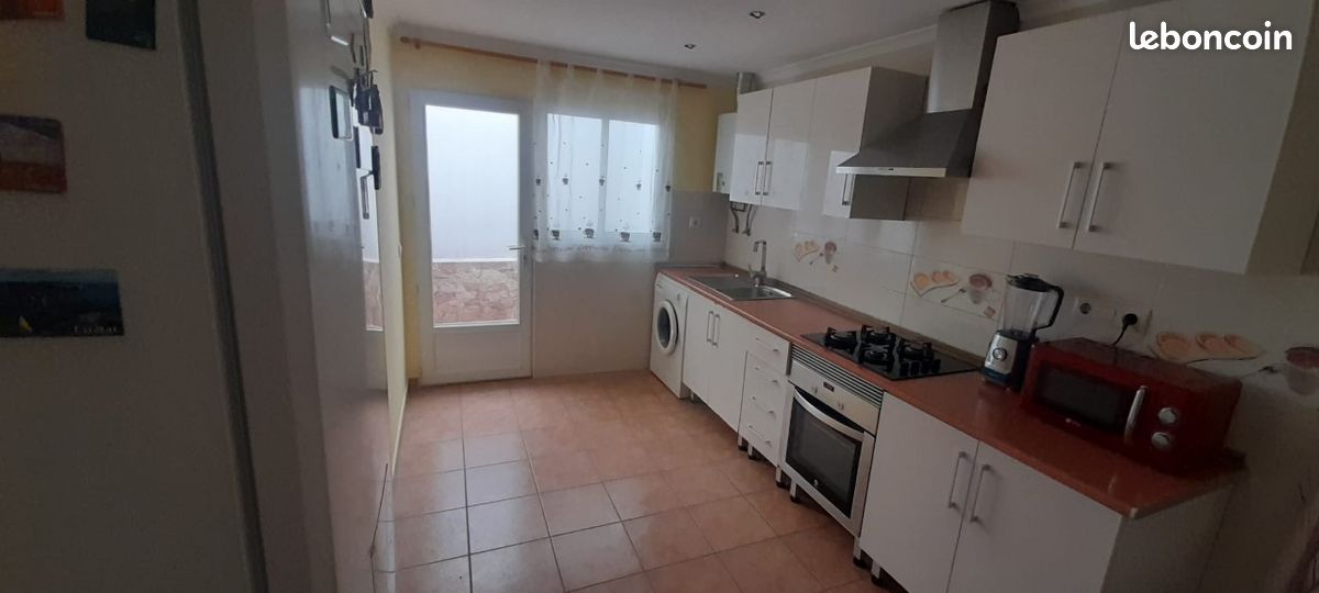 Vacance en Espagne, ville Denia (image 2)