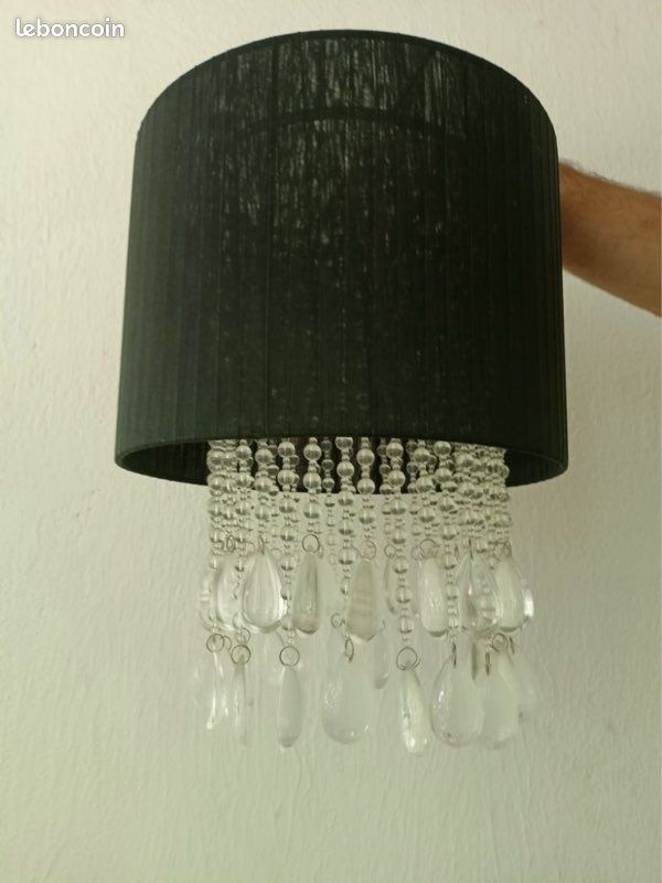 Lustre noir organza et pendentifs en verre (image 2)