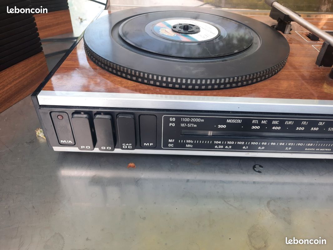 COMBINÉ PLATINE RADIO Ampli Lecteur Cassette Hifivox CCRK 492 H à réviser EUR 20,00 - FR