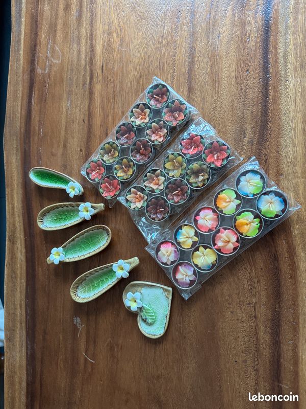 Joli ensemble bougie fleur et son porte-bougie en céramique (image 1)