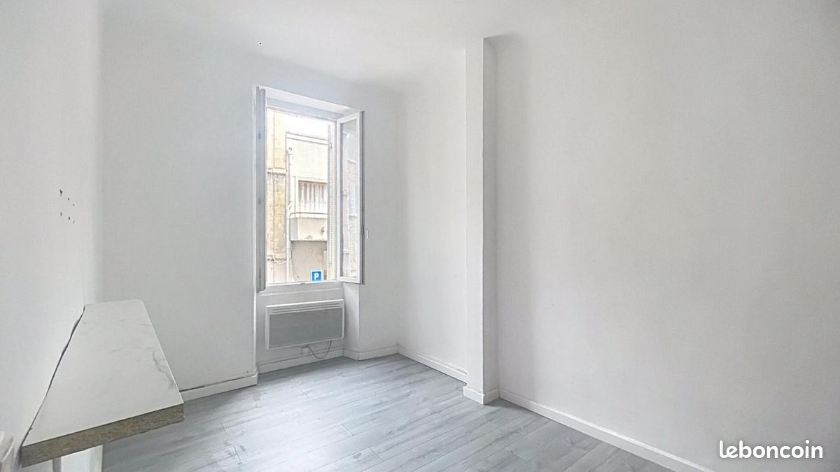 Appartement 2 pièces 34 m² · à Marseille · 34 m² · 56 000 €