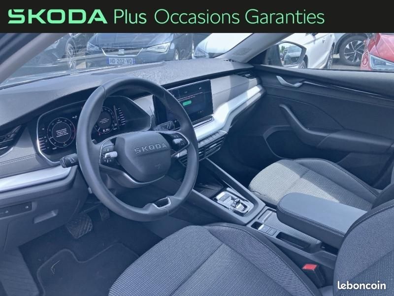 Skoda Octavia Combi 1.5 TSI ACT Hybrid 150ch Selection DSG7 (image 8)