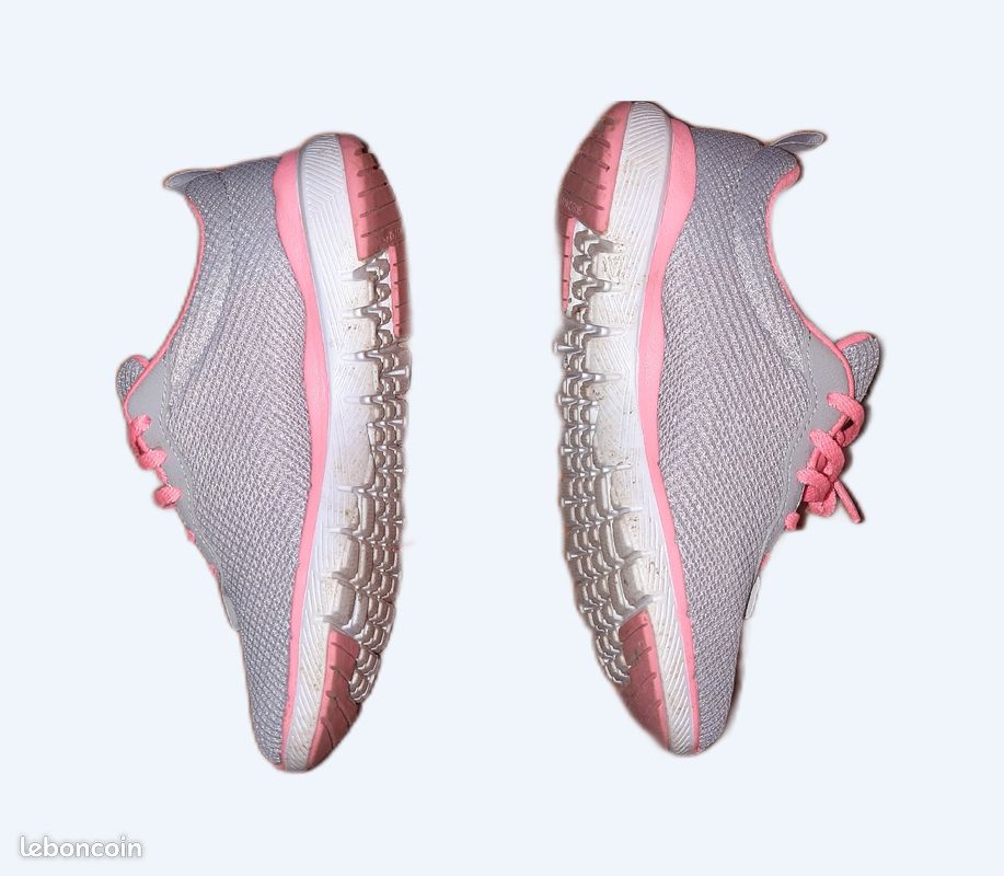 Baskets Skechers femme neuves Chaussures