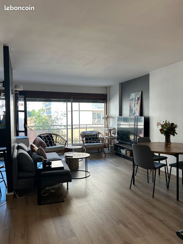 Appartement 5 pièces 90 m² · à Paris · 90 m² · 967 €